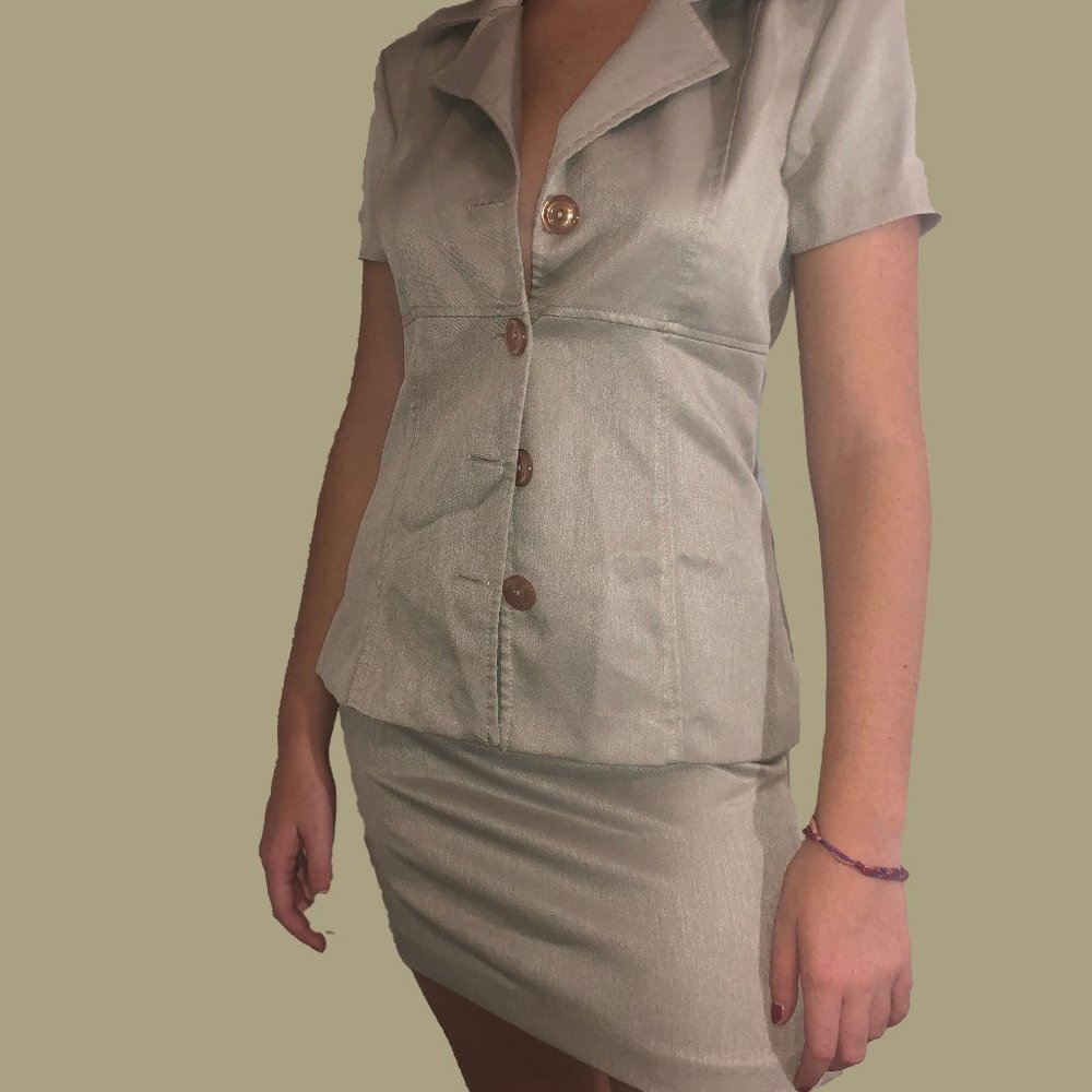 Woman's 2-Piece Suit